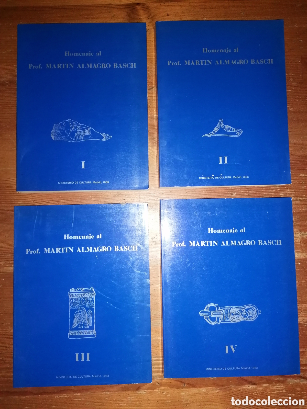 Libros de segunda mano: HOMENAJE AL PROFESOR MART&Iacute;N ALMAGRO BASCH. 4 TOMOS ( OBRA COMPLETA ) - Foto 1