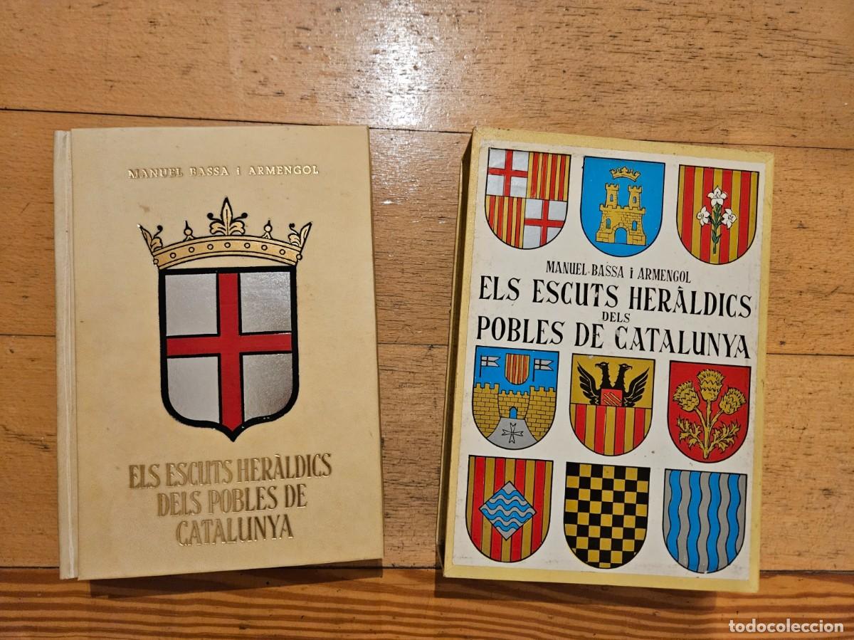 Libros de segunda mano: LLIBRE ELS ESCUTS HERALDICS DELS POBLES DE CATALUNYA - Foto 1