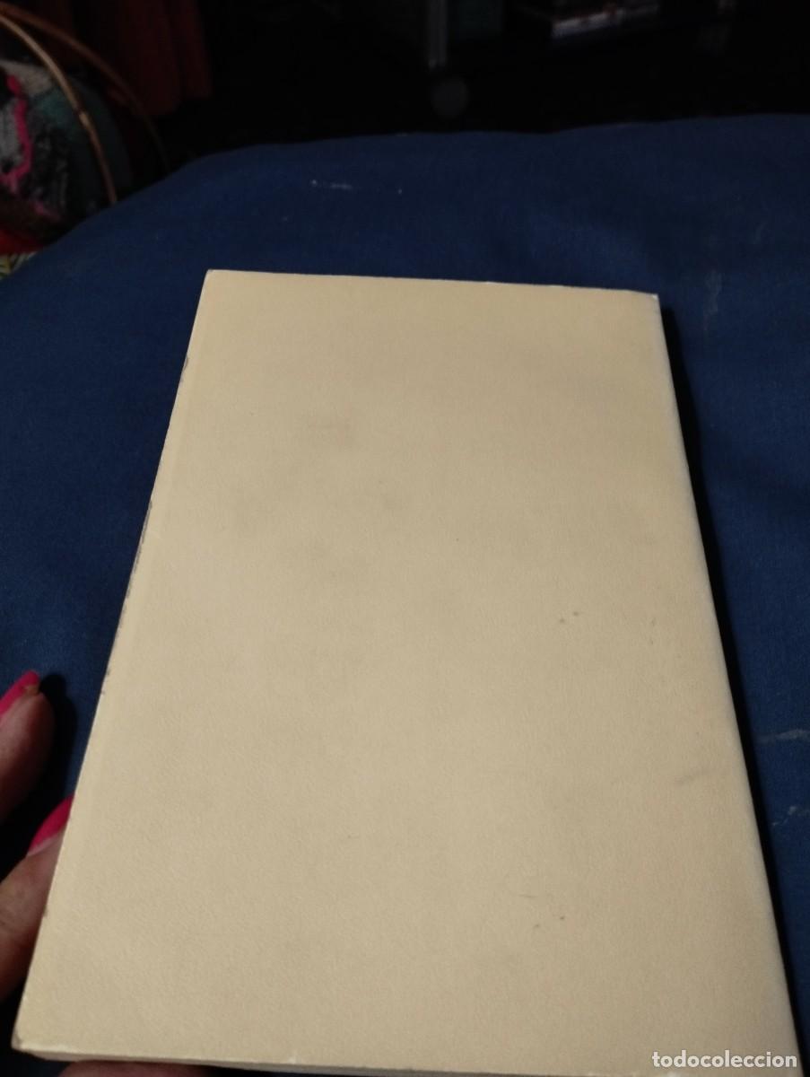 Libros de segunda mano: Libro de Miguel Delibes Los Santos Inocentes - Foto 6