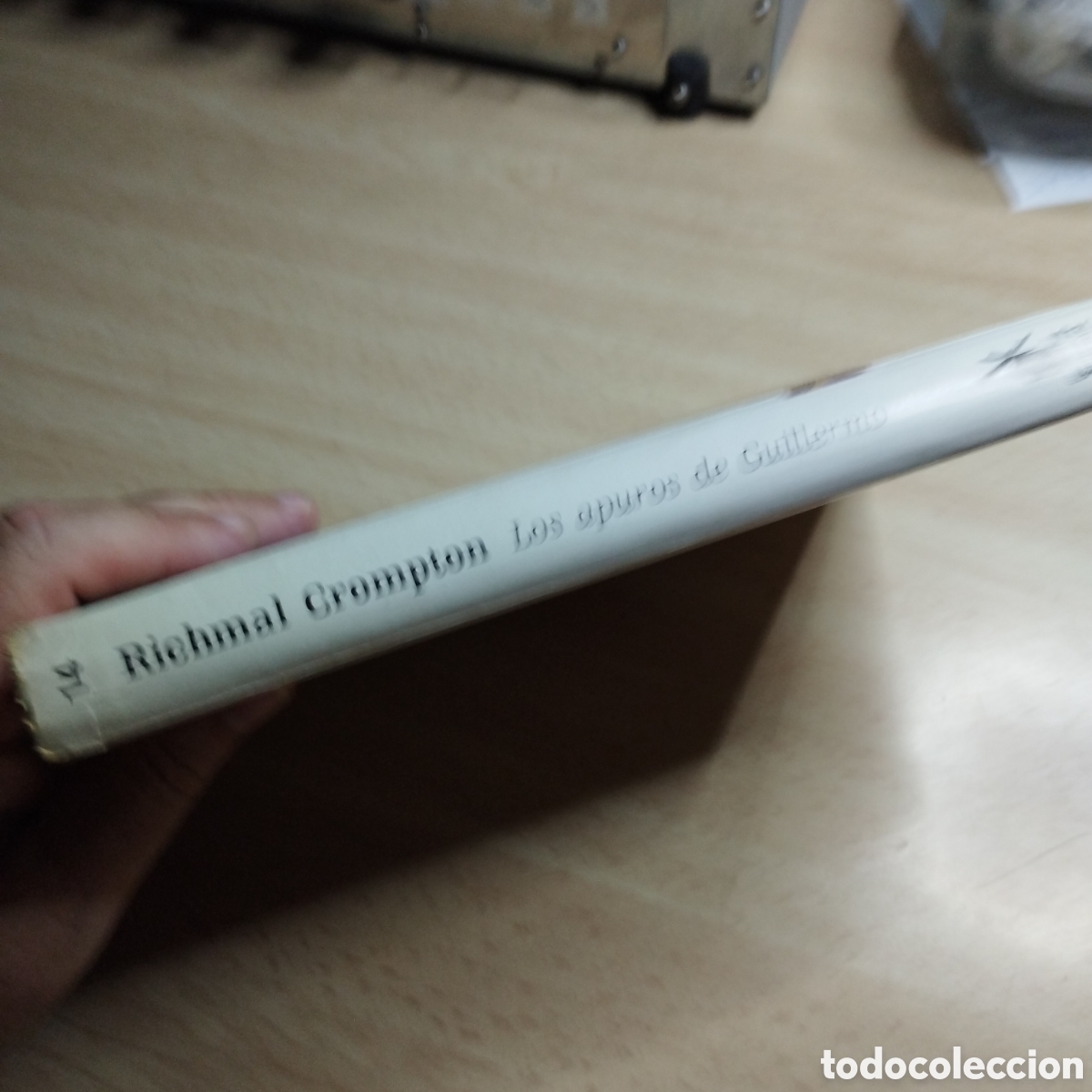 Libros de segunda mano: Los apuros de Guillermo. Richmal Crompton. 1969 - Foto 3