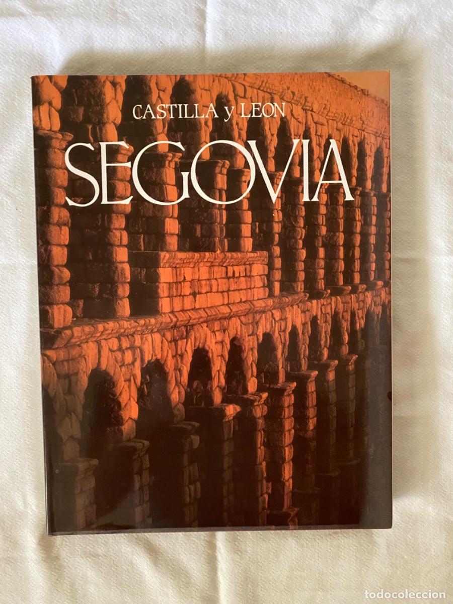 Libros de segunda mano: Castilla y Le&oacute;n: Segovia. Editorial Mediterr&aacute;neo. 2001 - Foto 1