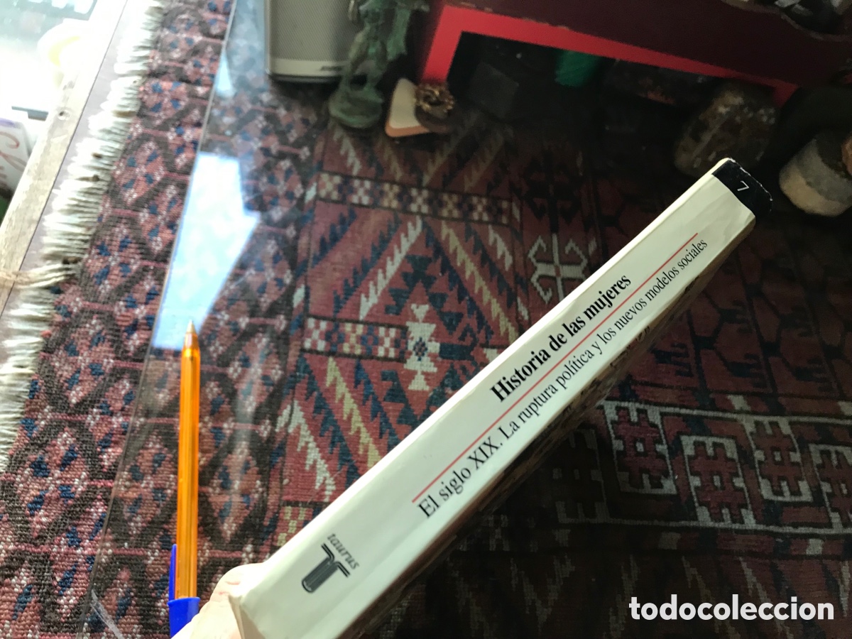 Libros de segunda mano: Historia de las mujeres. El siglo XIX. Taurus - Foto 2