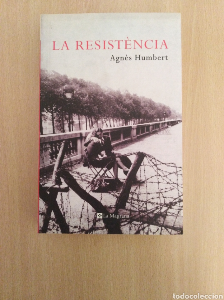 Libros de segunda mano: LA RESIST&Egrave;NCIA. Agn&egrave;s Humbert. Edici&oacute;n en Catal&aacute;n. - Foto 1