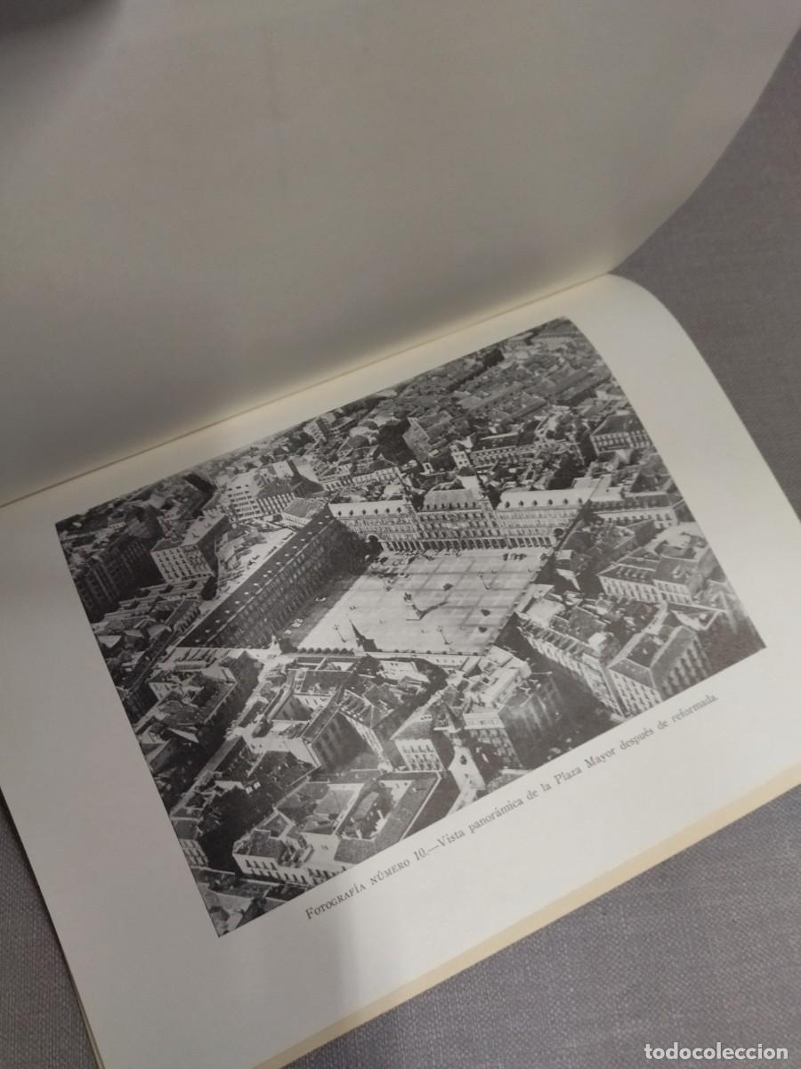 Libros de segunda mano: Panor&aacute;mica de la plaza Mayor de Madrid 1963 - Foto 9