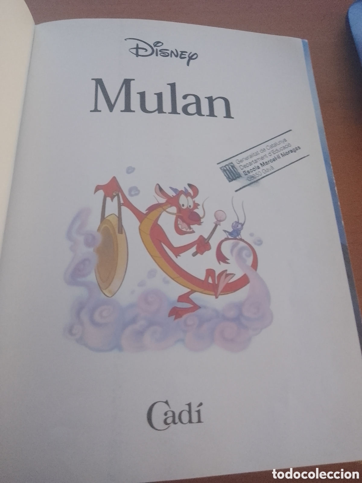 Libros de segunda mano: Mul&aacute;n (Els cl&agrave;ssics Disney) Edici&oacute;n en Catal&aacute;n de Walt Disney. - Foto 3