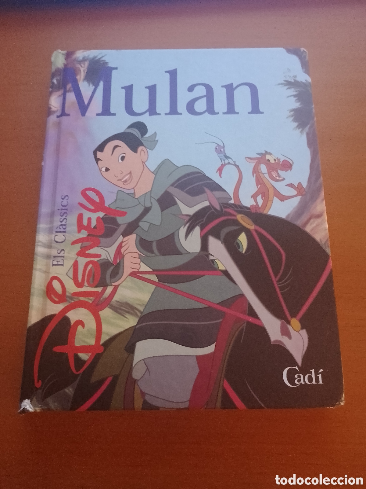 Libros de segunda mano: Mul&aacute;n (Els cl&agrave;ssics Disney) Edici&oacute;n en Catal&aacute;n de Walt Disney. - Foto 1