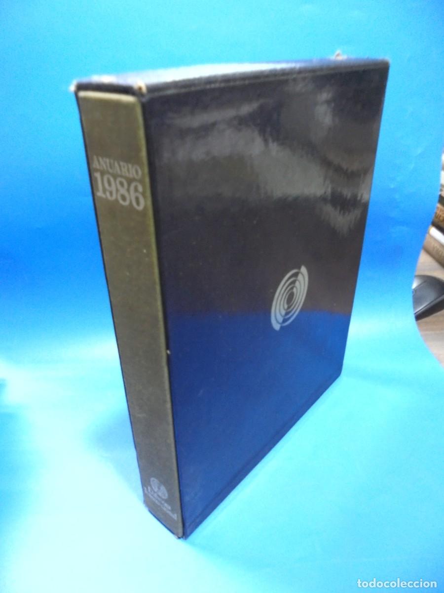 Libros de segunda mano: EL A&Ntilde;O DEL COMETA 1986. DIFUSORA INTERNACIONAL. 1987. PAGS : 447. - Foto 1