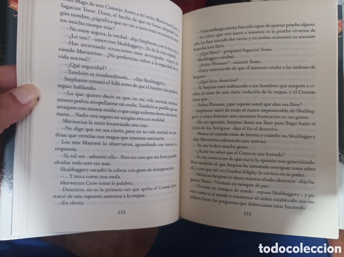 Libros de segunda mano: Detective esqueleto Skulduggery Pleasant Derek Landy - Foto 5