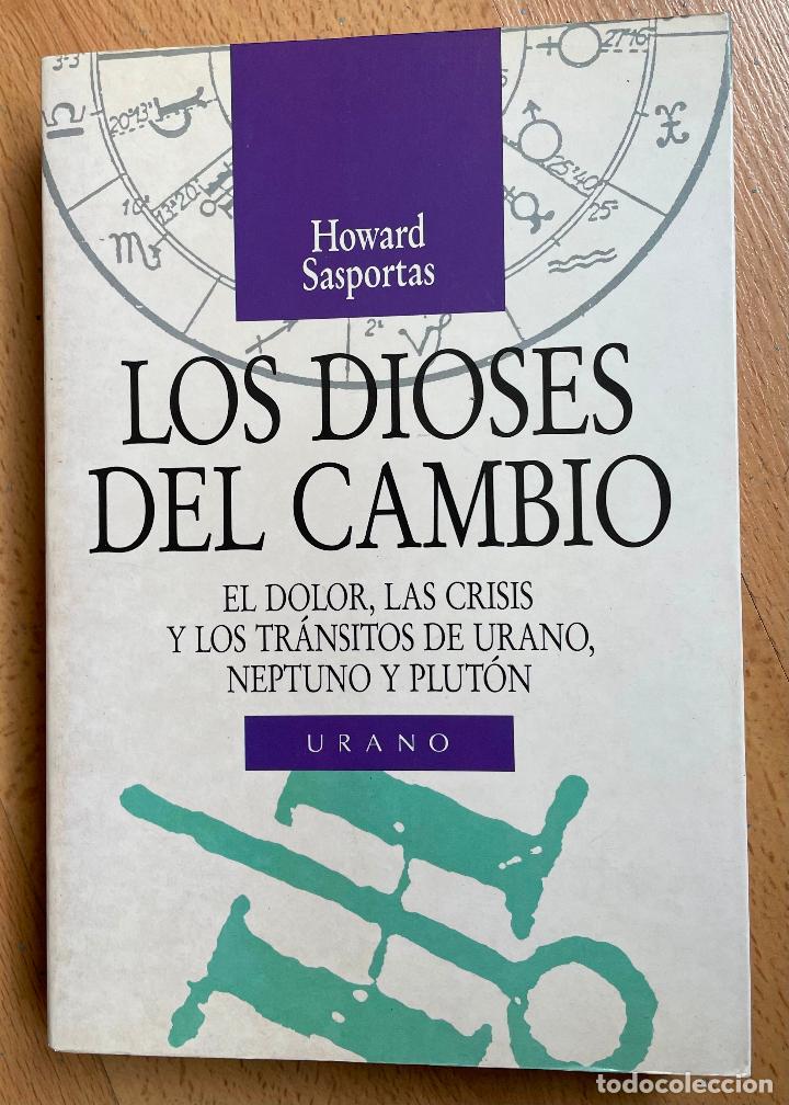 Libros de segunda mano: LOS DIOSES DEL TIEMPO, Howard Sasportas - Foto 1