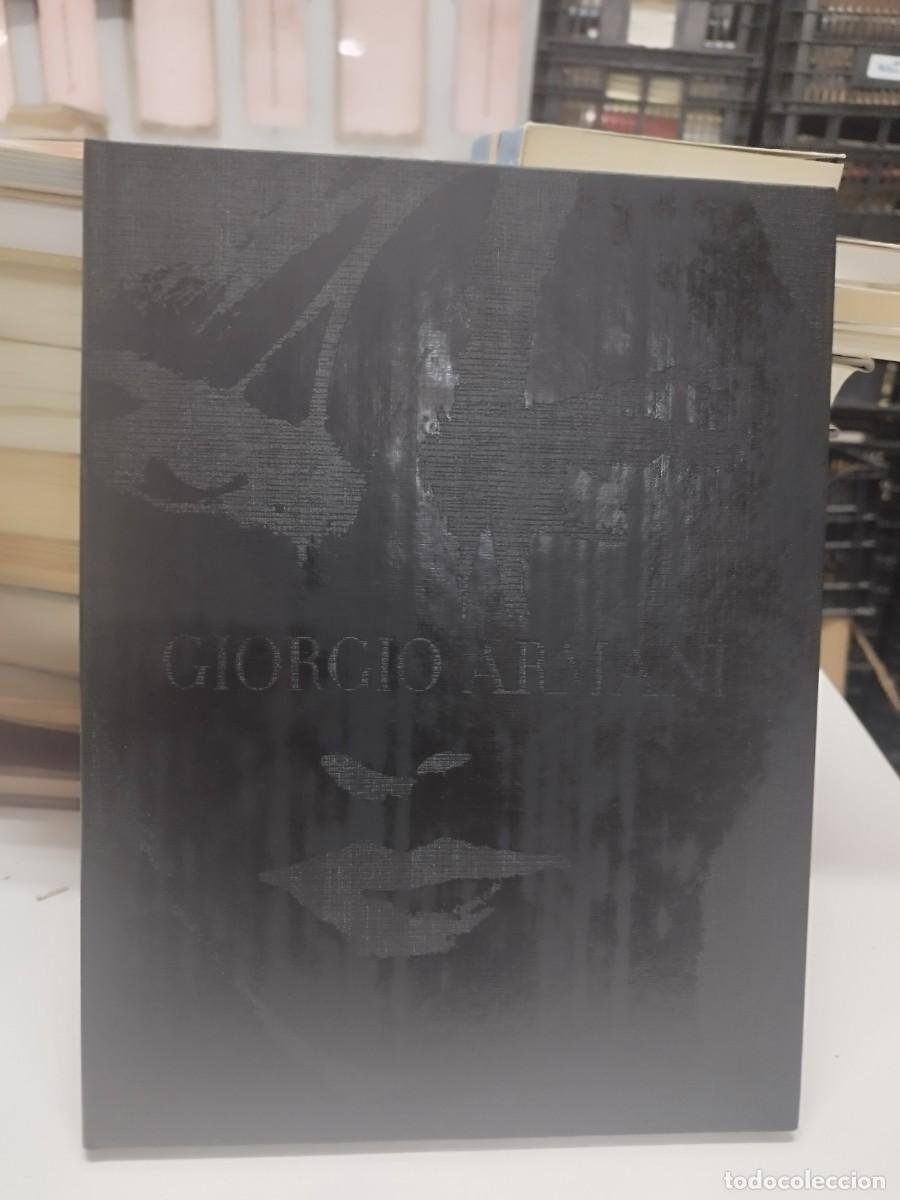 Libros de segunda mano: SPRING-SUMMER 03 Giorgio Armani Paolo Roversi. Moda. - Foto 8