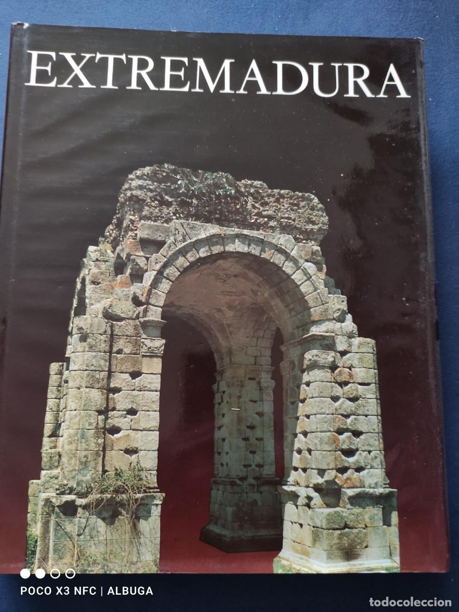 Libros de segunda mano: Tierras de Espa&ntilde;a. Extremadura. - Foto 1
