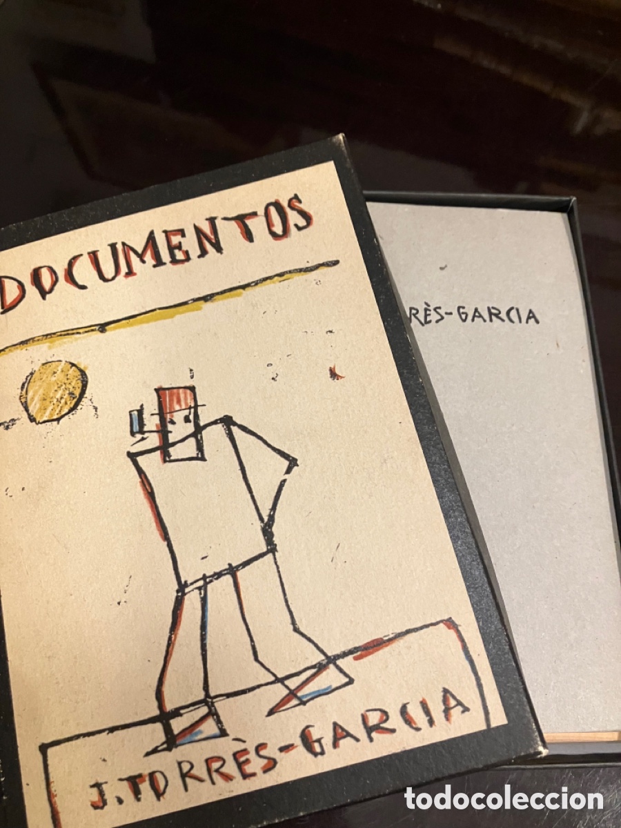 Libros de segunda mano: Documentos Joaquim Torres Garc&iacute;a. Cofre Documents - Foto 1