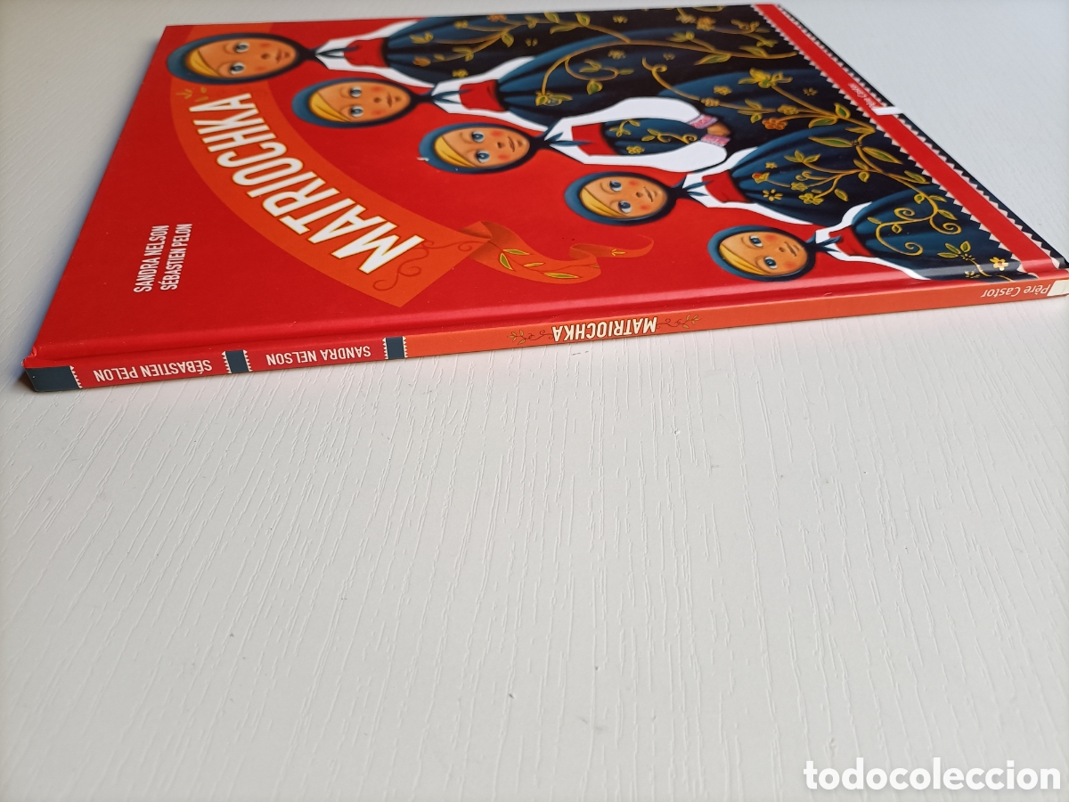 Libros de segunda mano: Matriochka. Sandra Nelson . Edici&oacute;n texto en franc&eacute;s 2009 - Foto 4