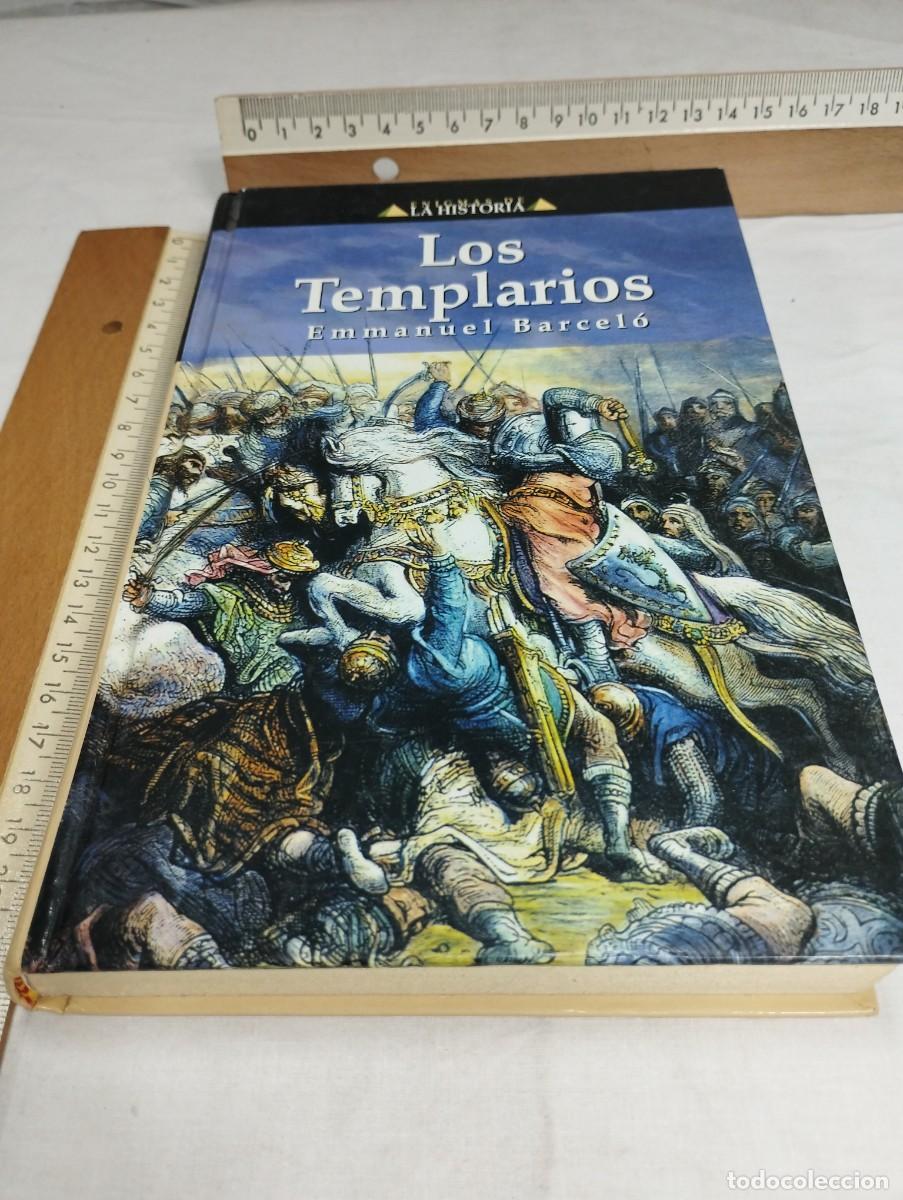 Libros de segunda mano: Los templarios. Emmanuel Barcel&oacute;, 2002 - Foto 1