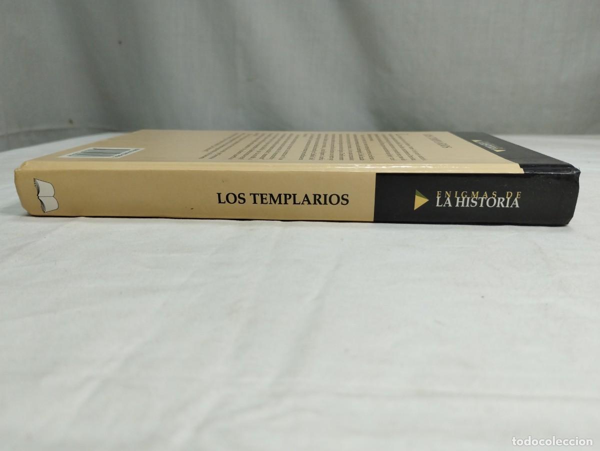 Libros de segunda mano: Los templarios. Emmanuel Barcel&oacute;, 2002 - Foto 3