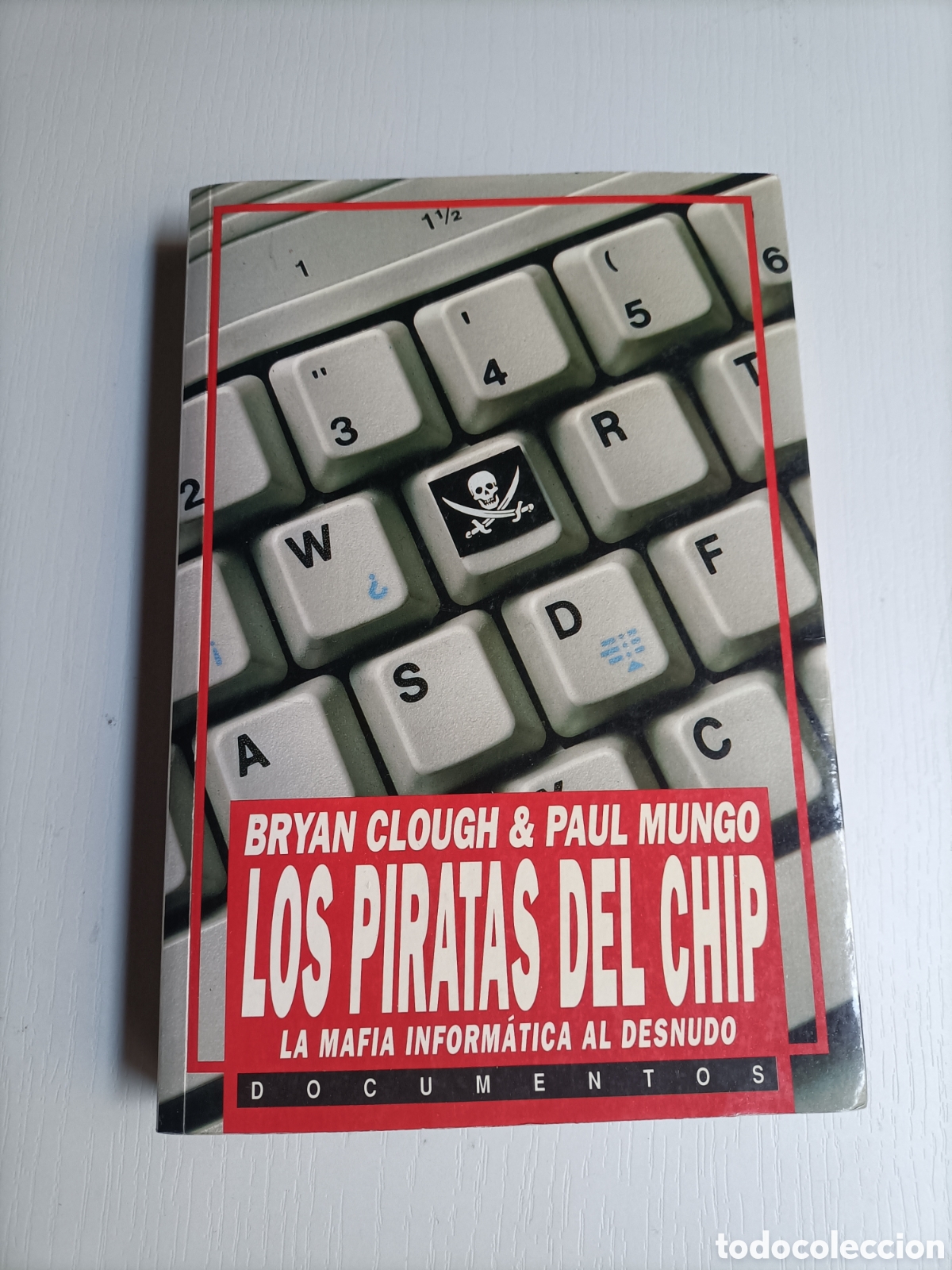 Libros de segunda mano: Los piratas del Chip. La mafia inform&aacute;tica al desnudo. Bryan Glough - Foto 2