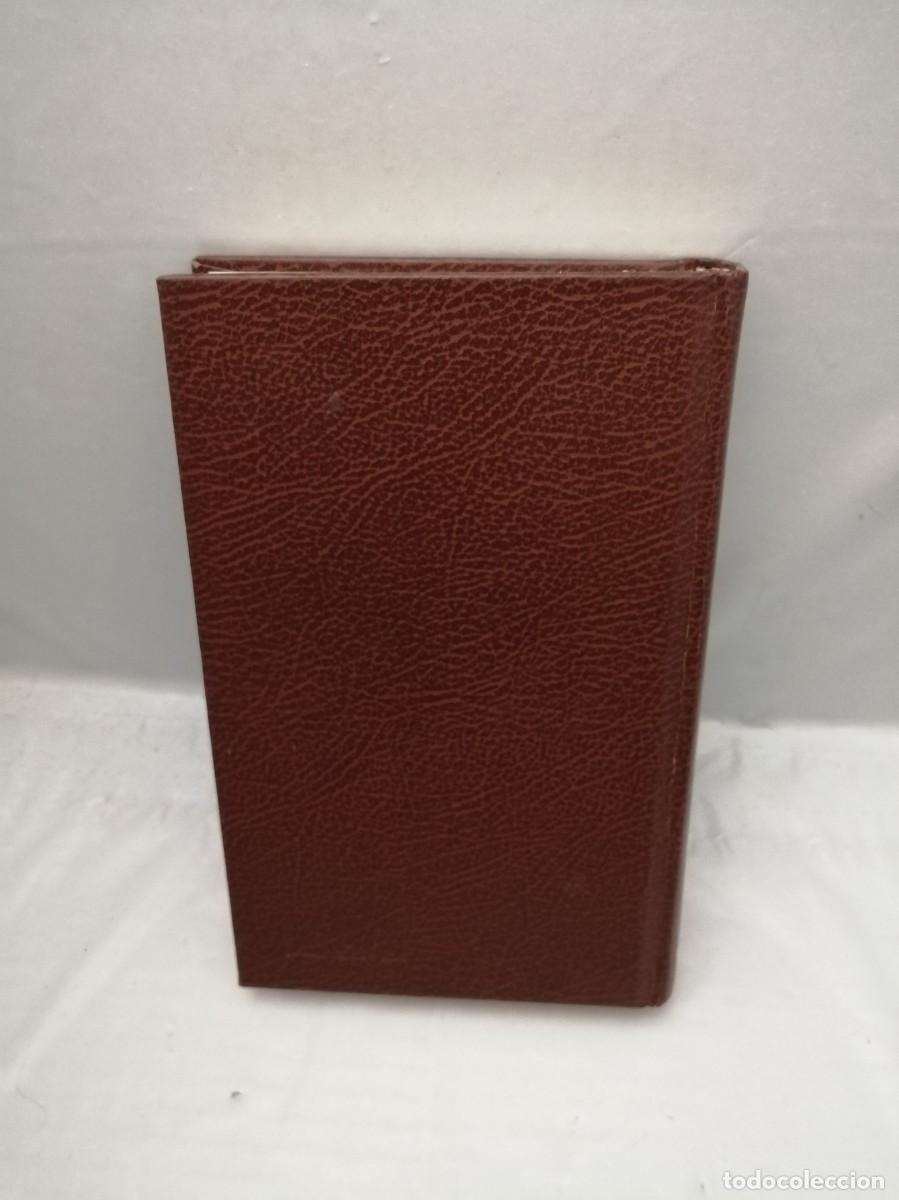 Libros de segunda mano: Gu&iacute;a de Muebles (Primera edici&oacute;n, tapa dura) - Foto 2