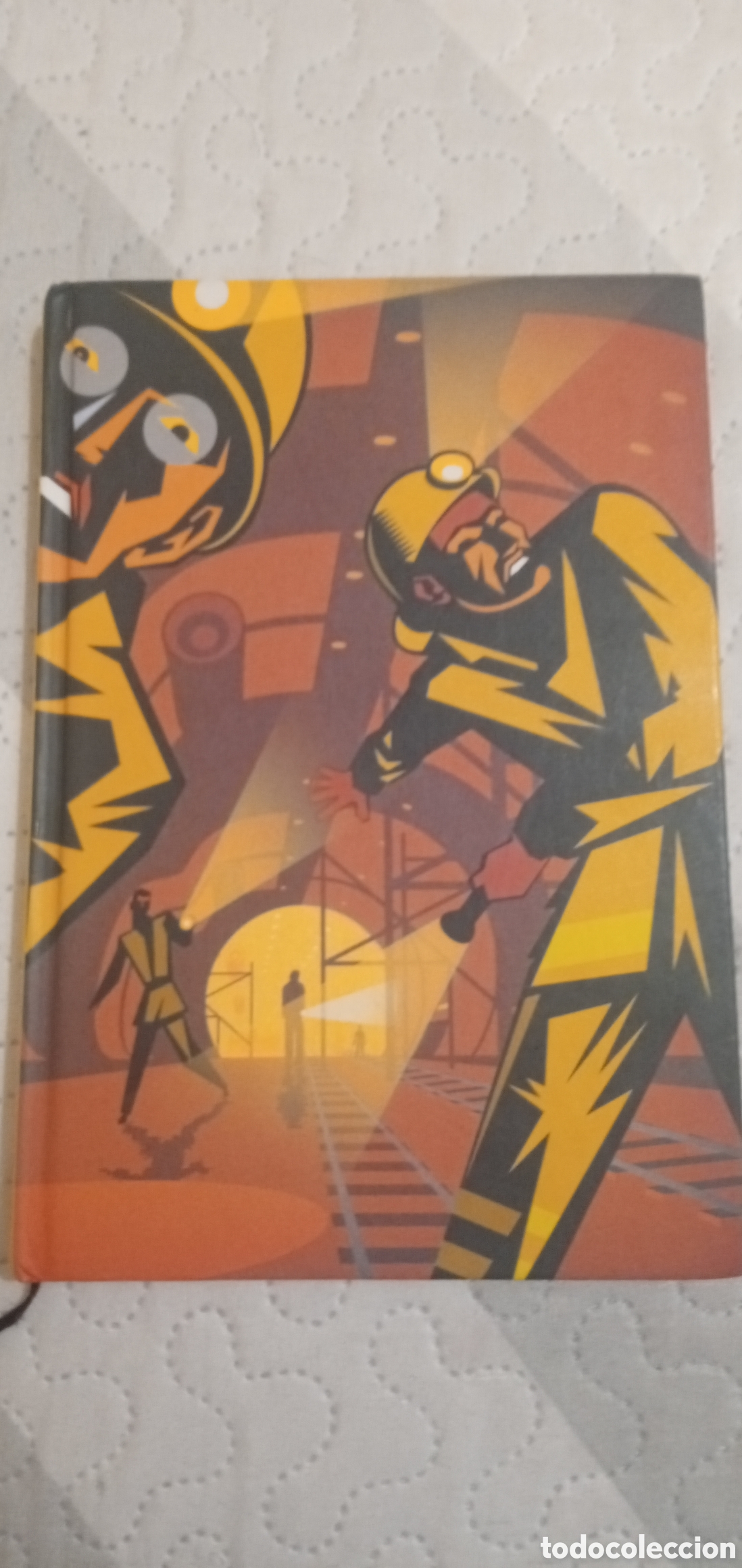 Libros de segunda mano: Fernando Lalana.La tuneladora.2010.Buen estado. - Foto 1