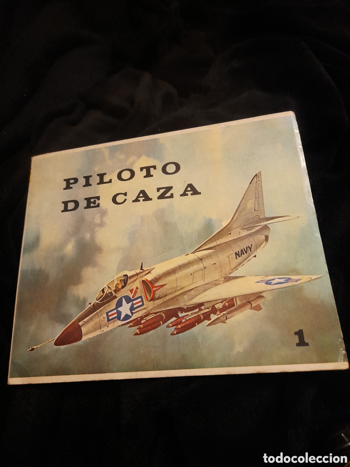 Libros de segunda mano: Piloto de caza, antiguo libro, Pedeca Editorial - Foto 1
