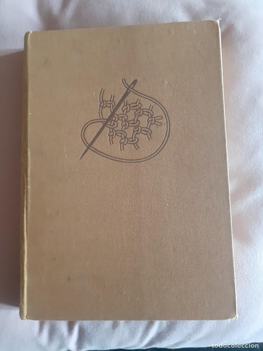 Libros de segunda mano: Libro moda encuadernaci&oacute;n costura - Foto 1