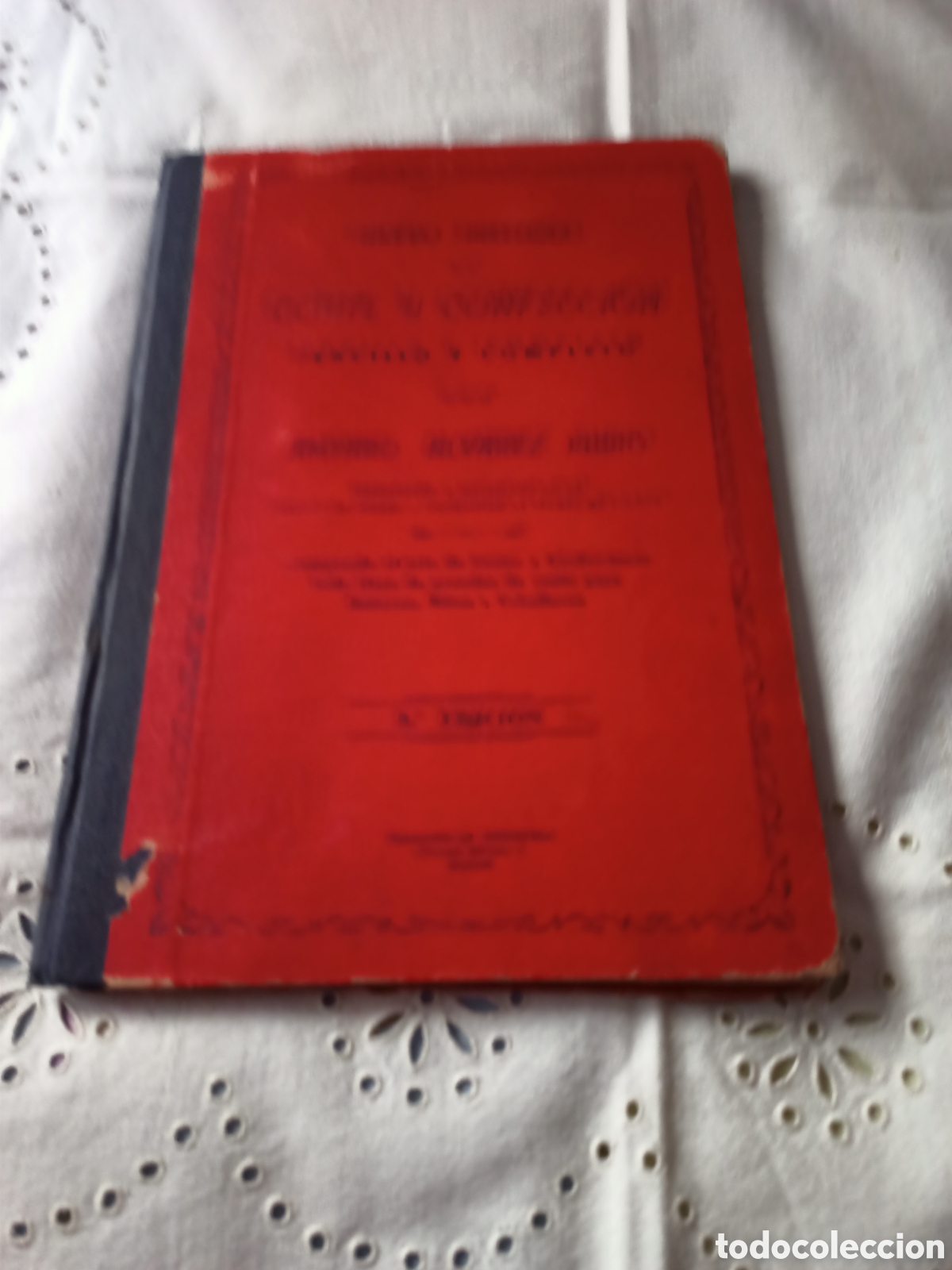 Libros de segunda mano: Antiguo libro de Corte y Confecci&oacute;n por Amparo &Aacute;lvarez Rubio. - Foto 2