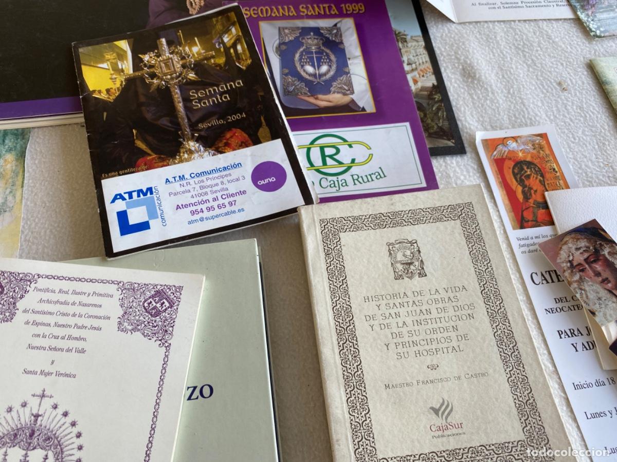 Libros de segunda mano: SEMANA SANTA DE SEVILLA PROGRAMAS ESTAMPAS PREGONES DE TODO - Foto 9