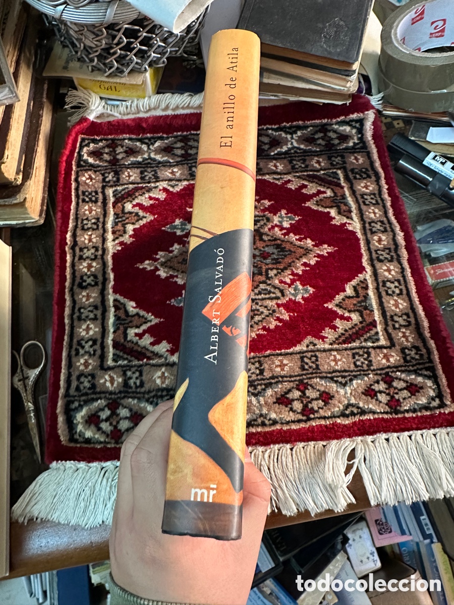 Libros de segunda mano: El anillo de Atila Albert Salvad&oacute; - Foto 4
