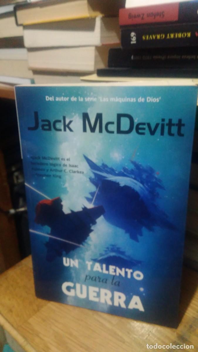 Libros de segunda mano: UN TALENTO PARA LA GUERRA, JACK McDEVITT, ED. LA FABRICA - Foto 1