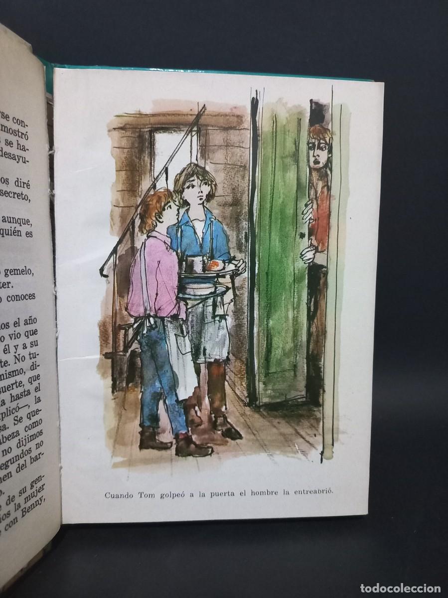Libros de segunda mano: Mark Twain - Tom Sawyer Detective - 1981 - Foto 3