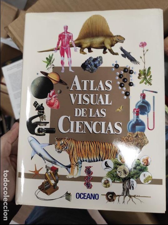 Libros de segunda mano: Atlas visual de las ciencias. Ed. Oc&eacute;ano. 1072 pp. - Foto 1