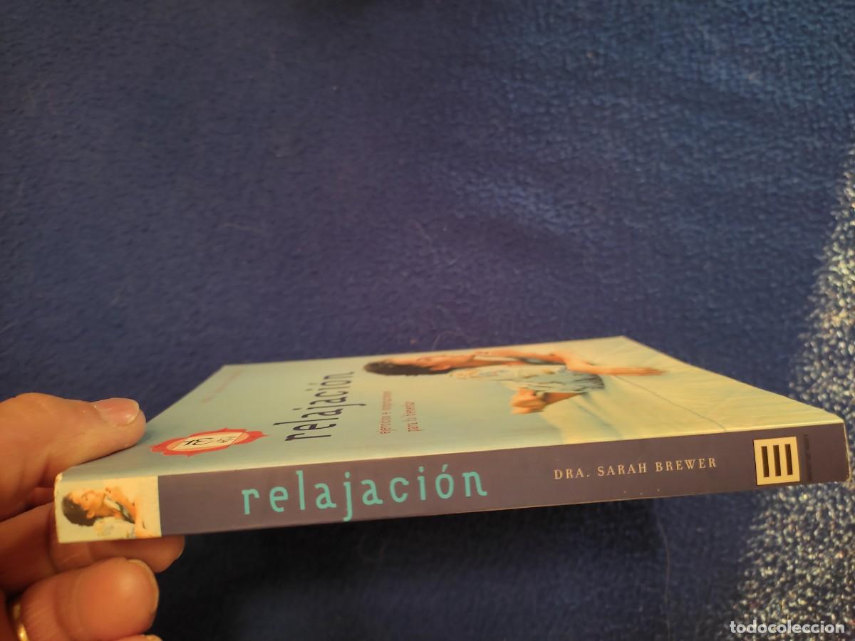 Libros de segunda mano: RELAJACI&Oacute;N Dra. Sarah Brewer Ed. Taschen 2005 - Foto 2