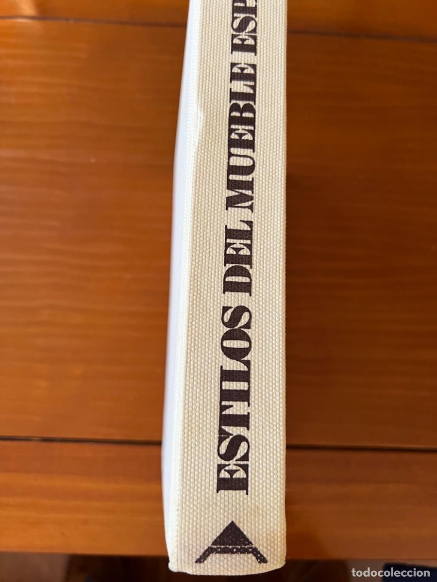 Libros de segunda mano: Estilos del mueble espa&ntilde;ol, Luis Feduchi. - Foto 2