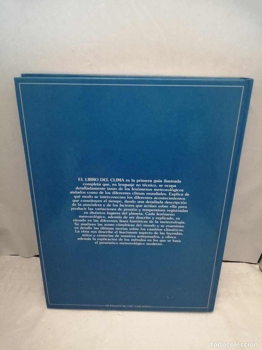 Libros de segunda mano: El libro del clima (Primera edici&oacute;n, tapa dura) - Foto 2