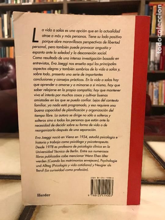 Libros de segunda mano: Vivir a solas. Una opci&oacute;n moderna. Eva Jaeggi. - Foto 2
