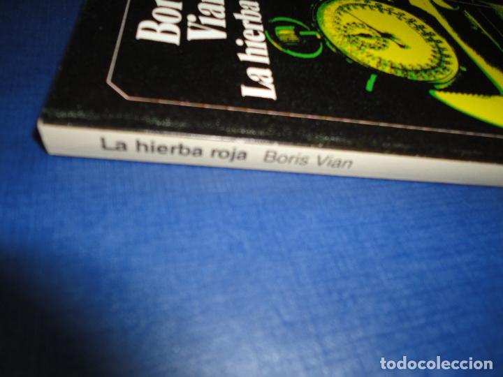 Libros de segunda mano: La hierba roja (Boris Vian) - F3 - Foto 2