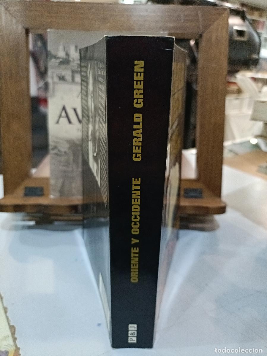 Libros de segunda mano: Oriente y Occidente - Gerald Green - Ed. P&J 1990 - Foto 2