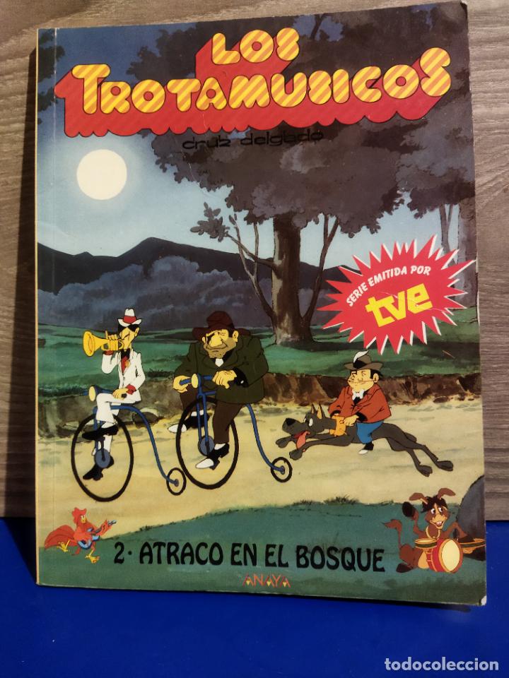 Libros de segunda mano: Los trotamusicos - Foto 1