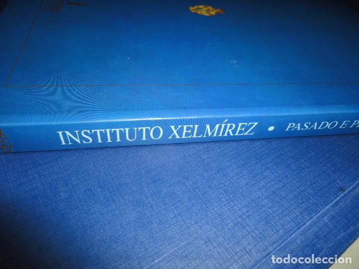 Libros de segunda mano: Instituto Xelm&iacute;rez. Pasado e presente - F2 - Foto 2