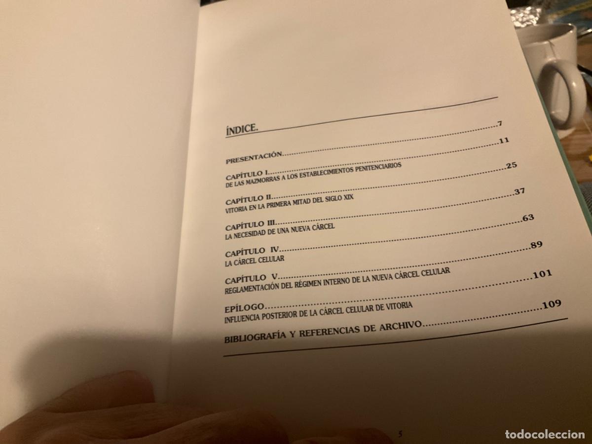 Libros de segunda mano: La c&aacute;rcel celular de Vitoria. - I&ntilde;aki Baz&aacute;n D&iacute;az. - Foto 2