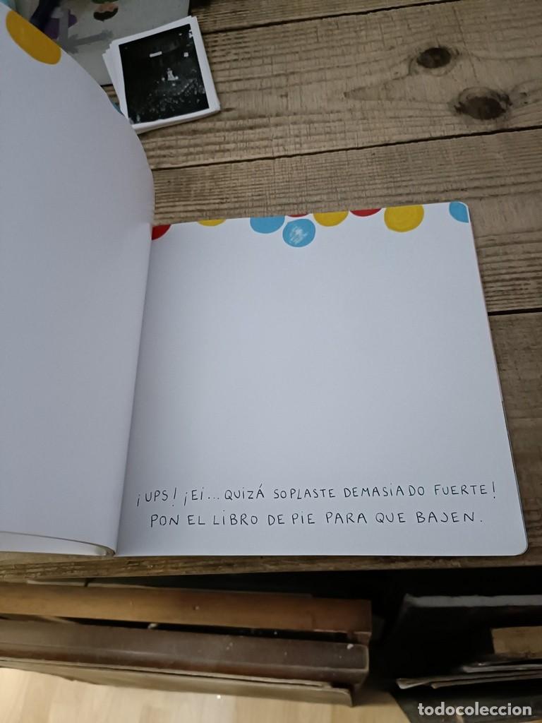 Libros de segunda mano: Un libro - Tullet, Herv&eacute; - Foto 3