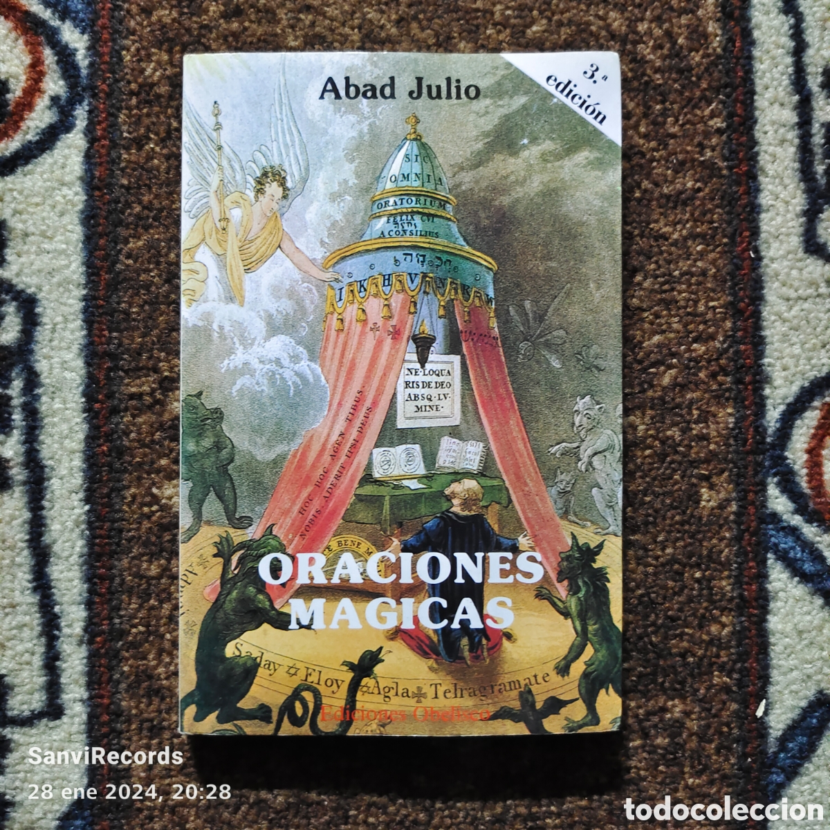 Libros de segunda mano: ORACIONES M&Aacute;GICAS (ABAD JULIO) (OBELISCO) - Foto 1
