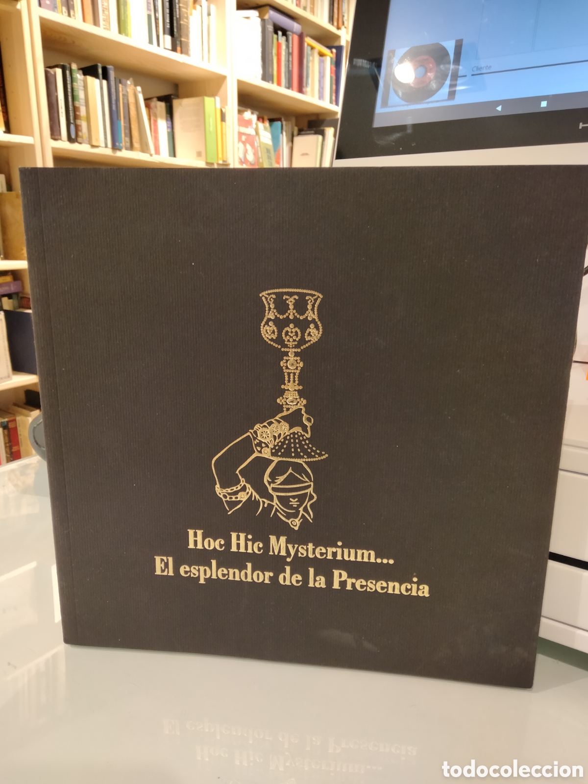 Libros de segunda mano: Hoc Hic Mysterium... El esplendor de la Presencia - Foto 1