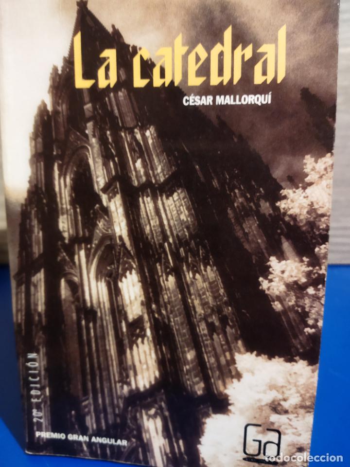 Libros de segunda mano: La catedral - Foto 1