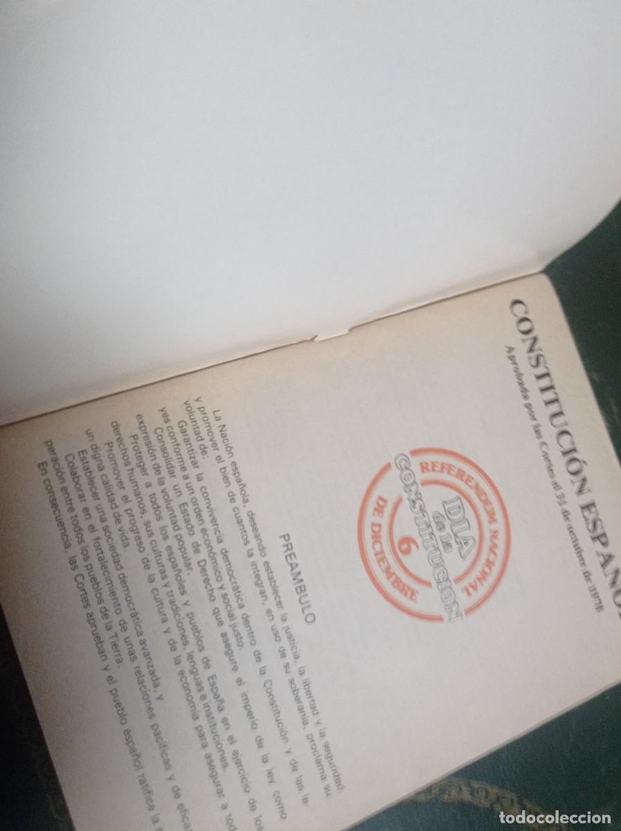 Libros de segunda mano: Constituci&oacute;n espa&ntilde;ola - Foto 2