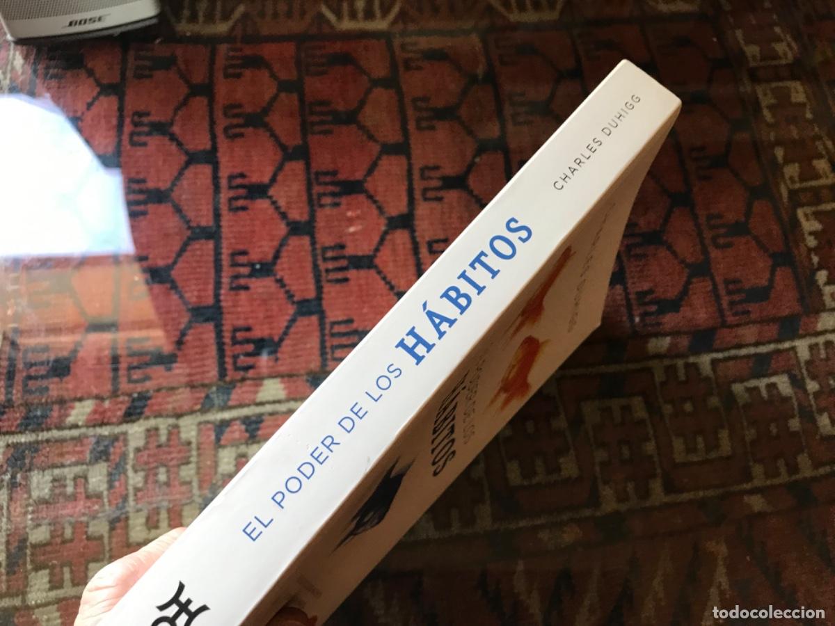 Libros de segunda mano: El poder de los h&aacute;bitos. Charles Duhigg. Muy buen estado - Foto 2