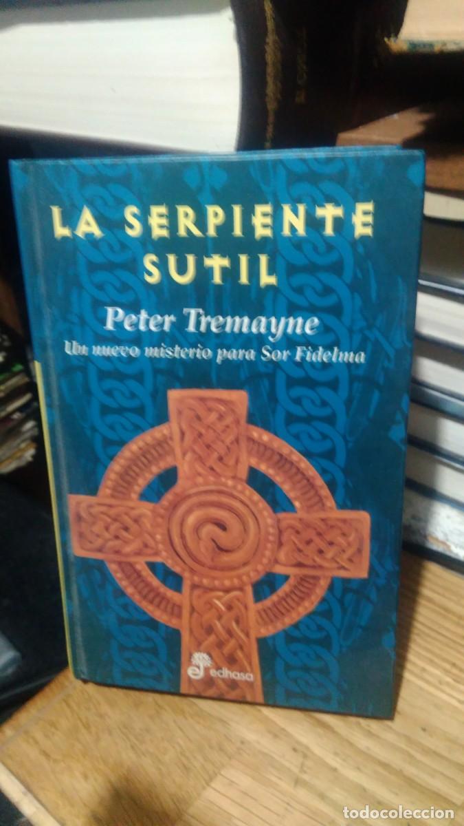 Libros de segunda mano: LA SERPIENTE SUTIL, PETER TREMAYNE, ED. EDHASA - Foto 1