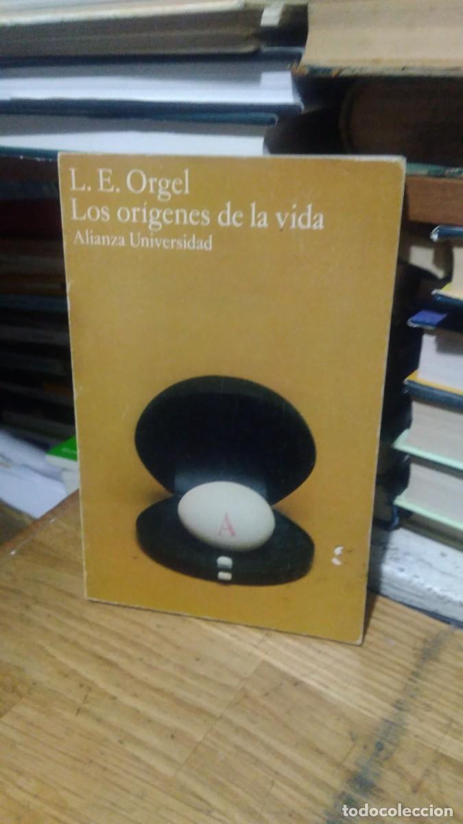 Libros de segunda mano: LOS OR&Iacute;GENES DE LA VIDA, L.E. ORGEL, ED. ALIANZA - Foto 1