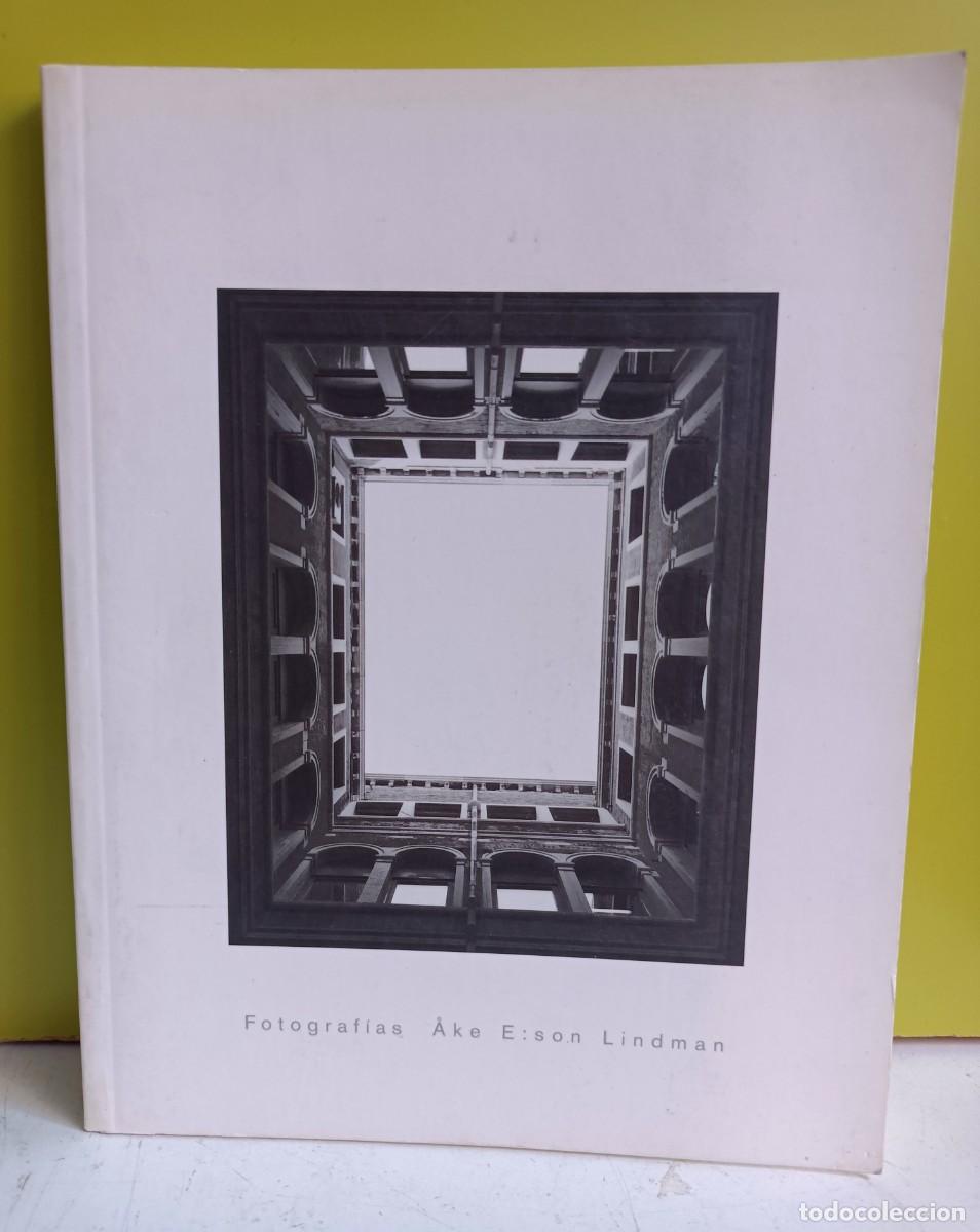 Libros de segunda mano: Cat&aacute;logo de la Exposici&oacute;n - Fotograf&iacute;as Ake E: son Lindman - Foto 1