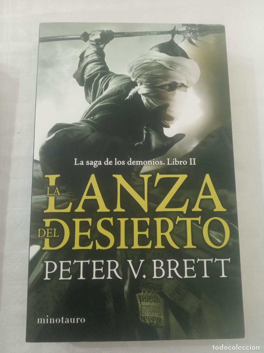 Libros de segunda mano: LA LANZA DEL DESIERTO ( PETER V. BRETT ) - Foto 1