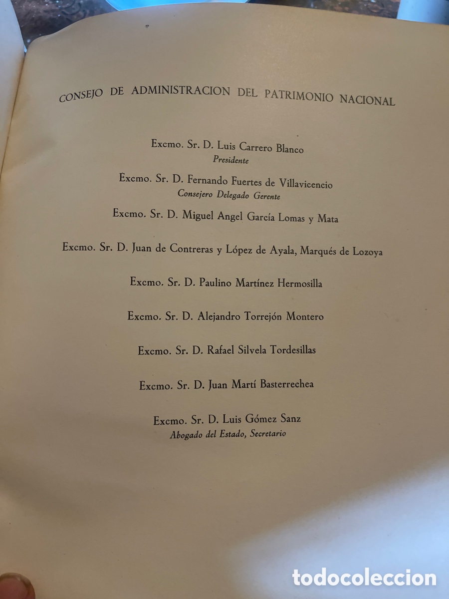 Libros de segunda mano: El mueble. Colecciones reales de Espa&ntilde;a - Foto 2